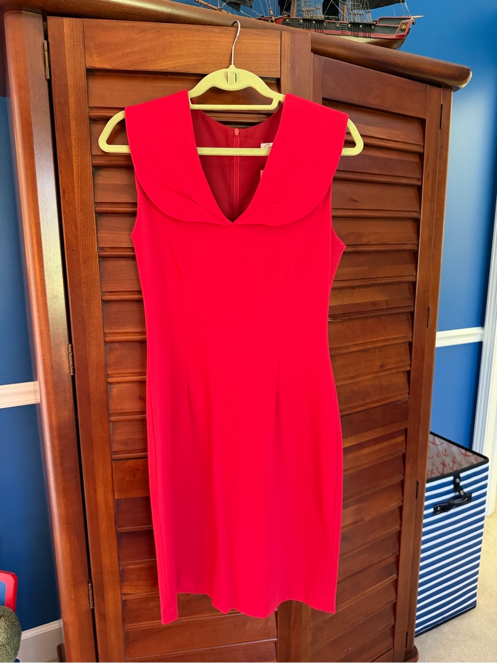 Cynthia Rowley Red Sleeveless Midi Dress with Folded Collar